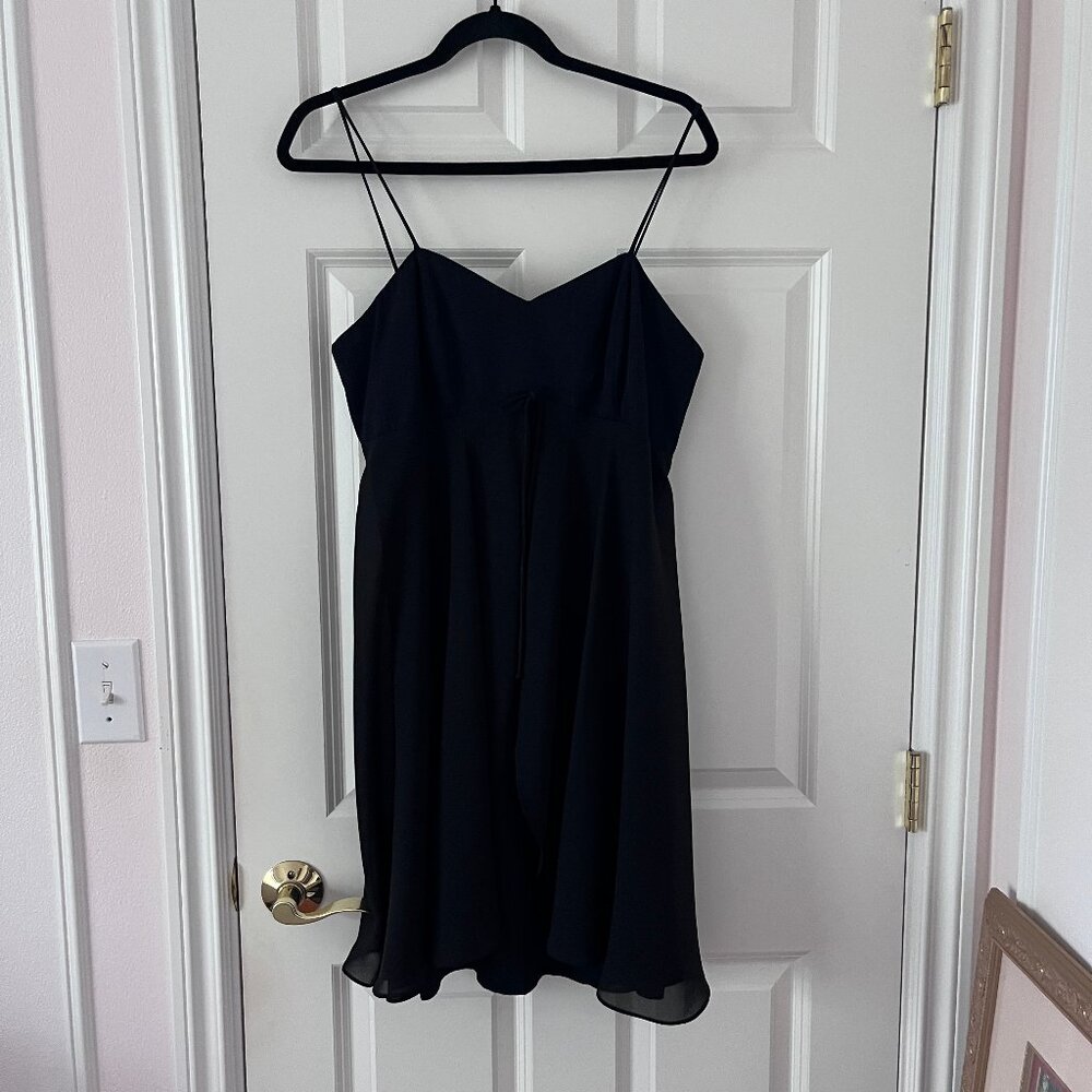 Vintage black dress with bow